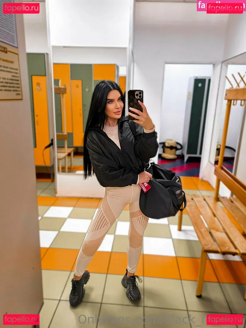 black_monica Onlyfans Photo Gallery 