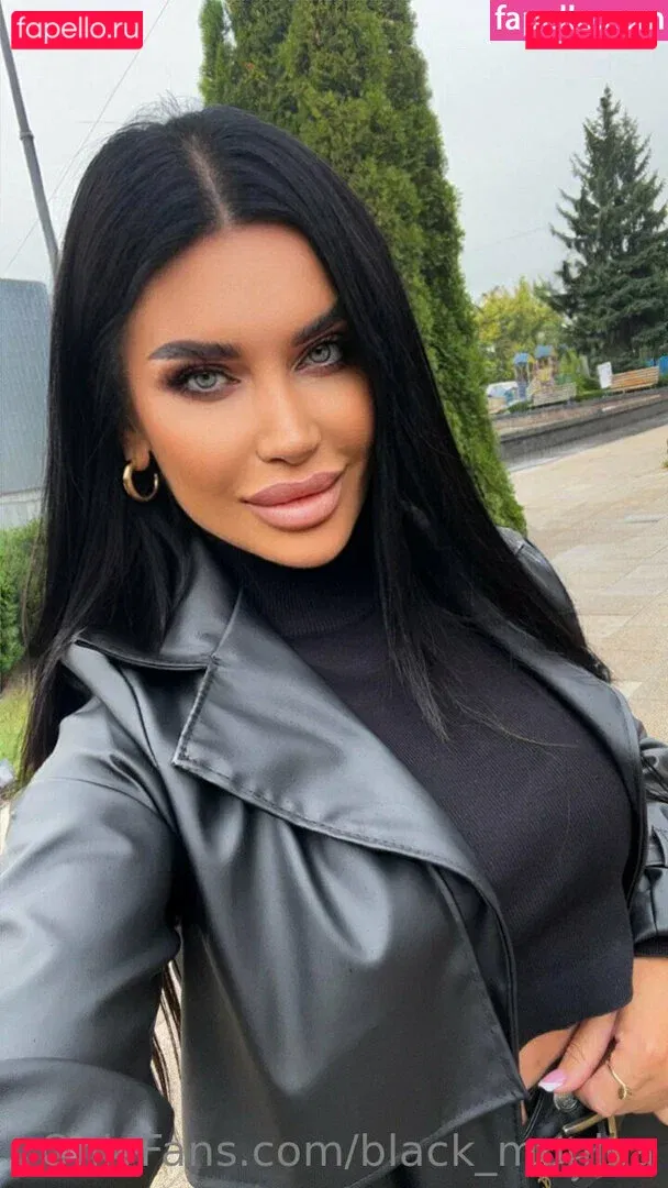 black_monica Onlyfans Photo Gallery 