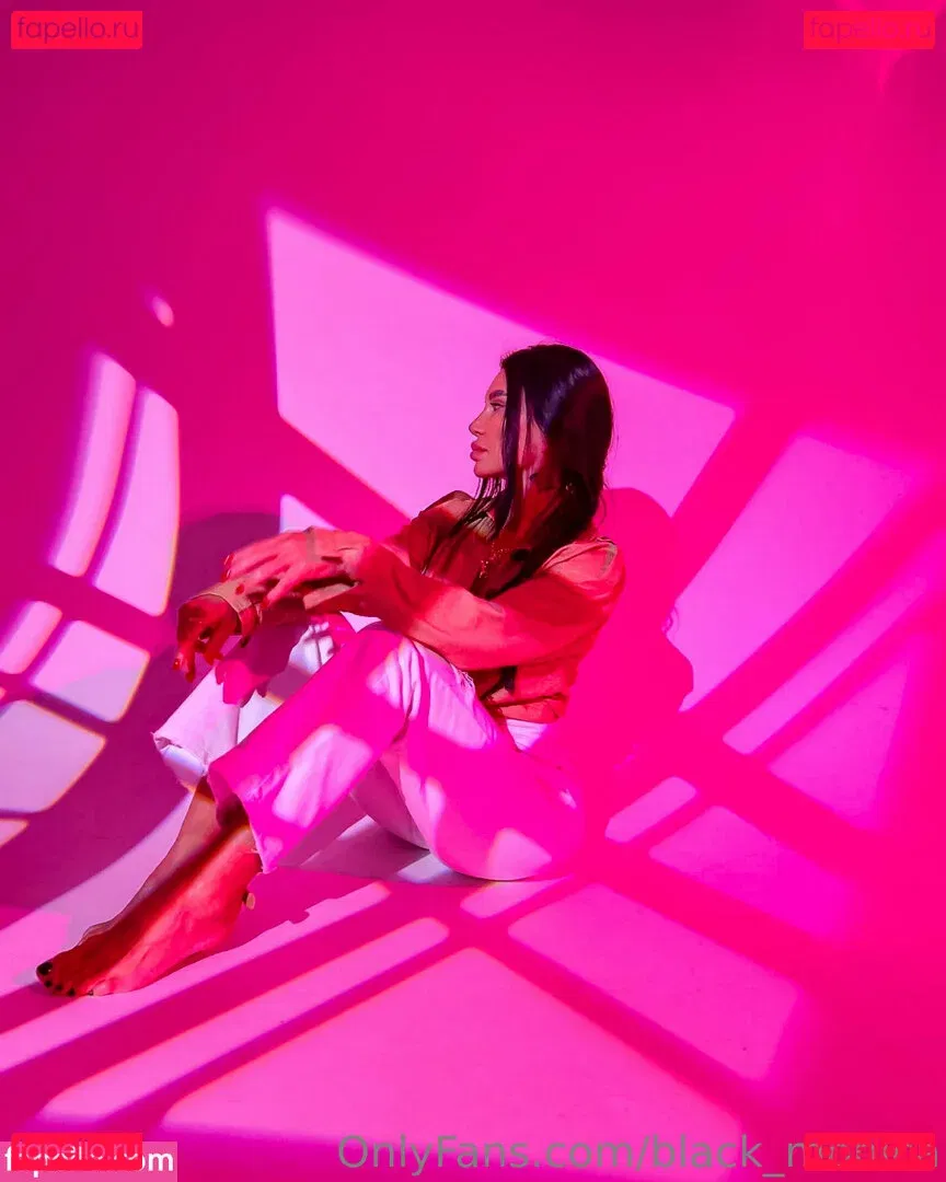 black_monica Onlyfans Photo Gallery 