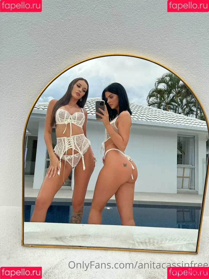 anitacassinfree Onlyfans Photo Gallery 