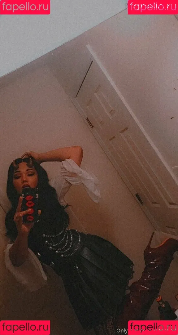 katanaxo Onlyfans Photo Gallery 