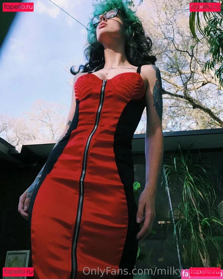 milkyghostie Onlyfans Photo Gallery 