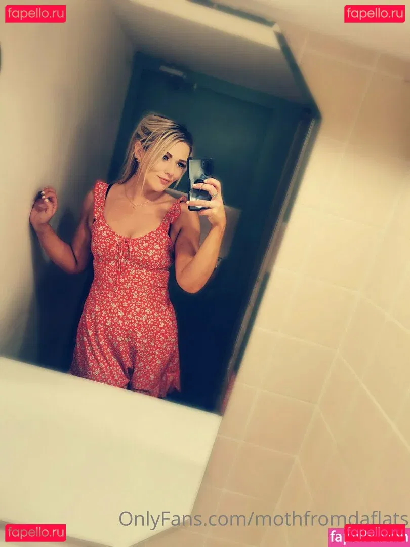 Session Moth Martina Onlyfans Photo Gallery 