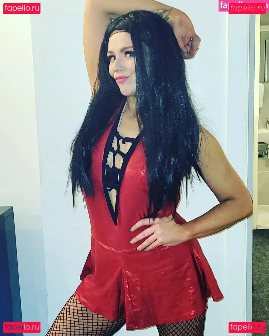 Session Moth Martina Onlyfans Photo Gallery 
