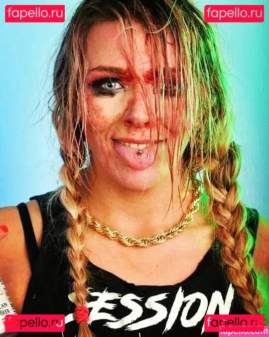 Session Moth Martina Onlyfans Photo Gallery 