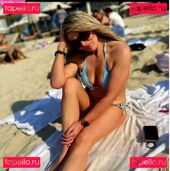 Session Moth Martina Onlyfans Photo Gallery 