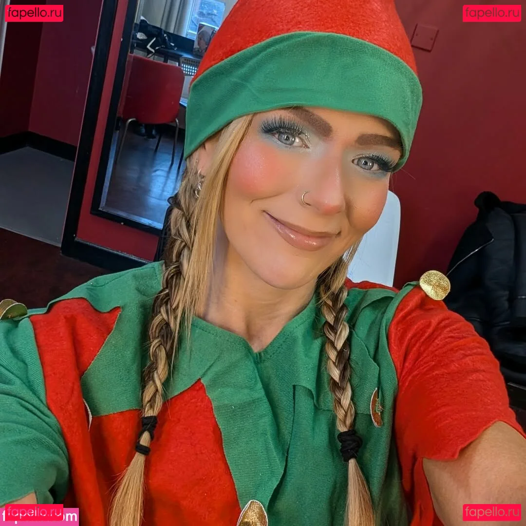 Session Moth Martina Onlyfans Photo Gallery 