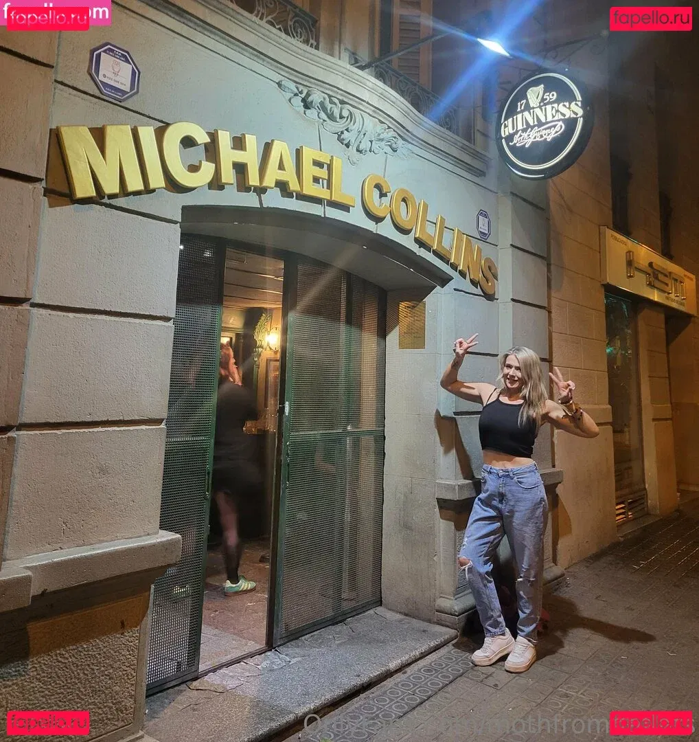 Session Moth Martina Onlyfans Photo Gallery 