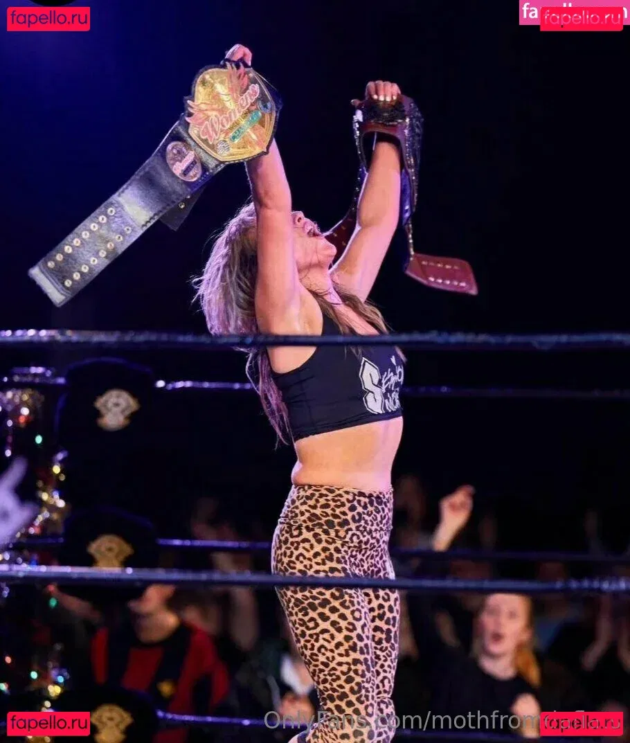 Session Moth Martina Onlyfans Photo Gallery 