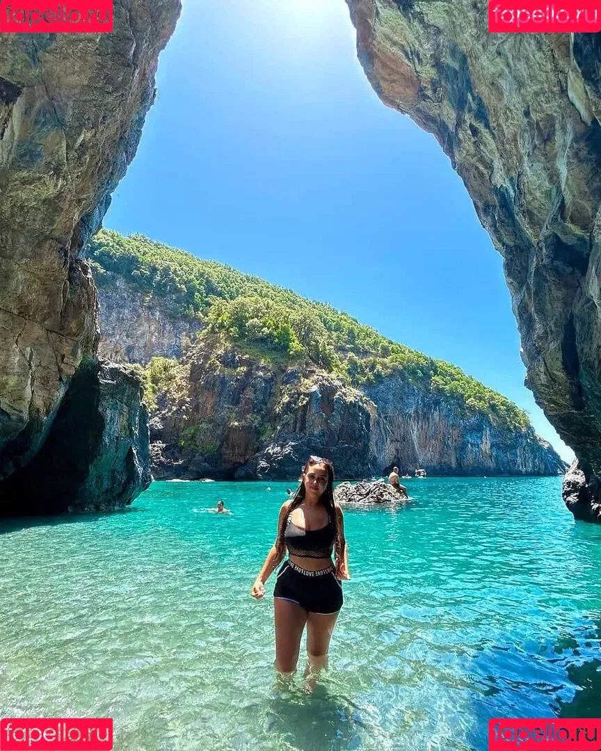 Peach Onlyfans Photo Gallery 