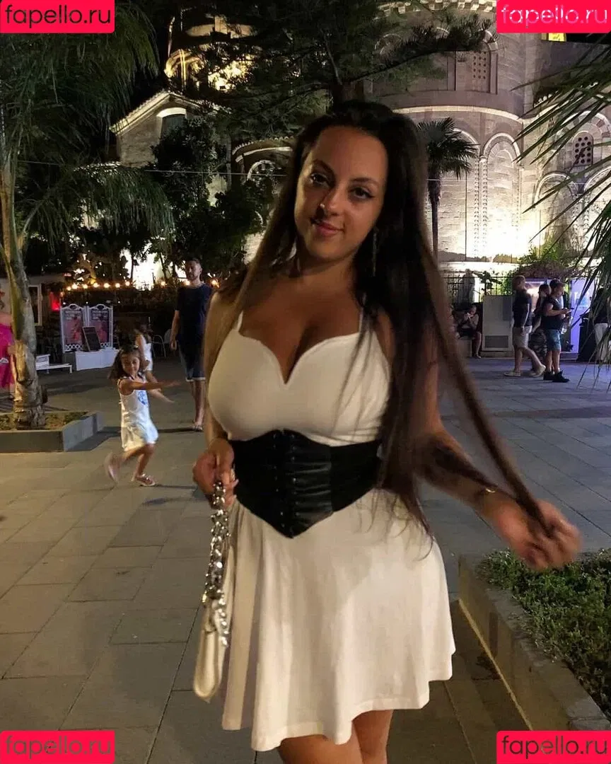 Peach Onlyfans Photo Gallery 