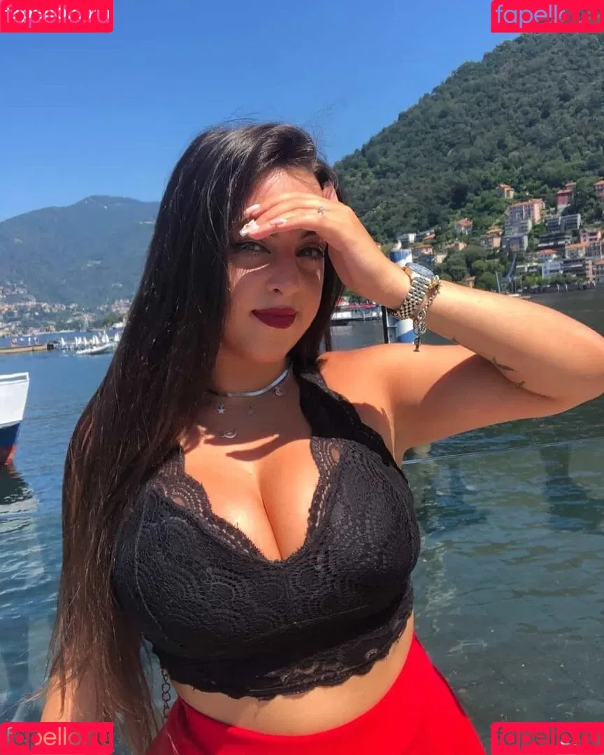 Peach Onlyfans Photo Gallery 