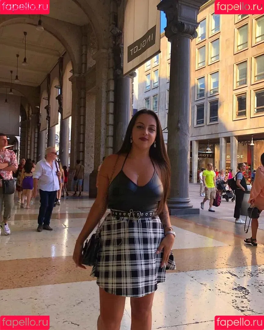 Peach Onlyfans Photo Gallery 