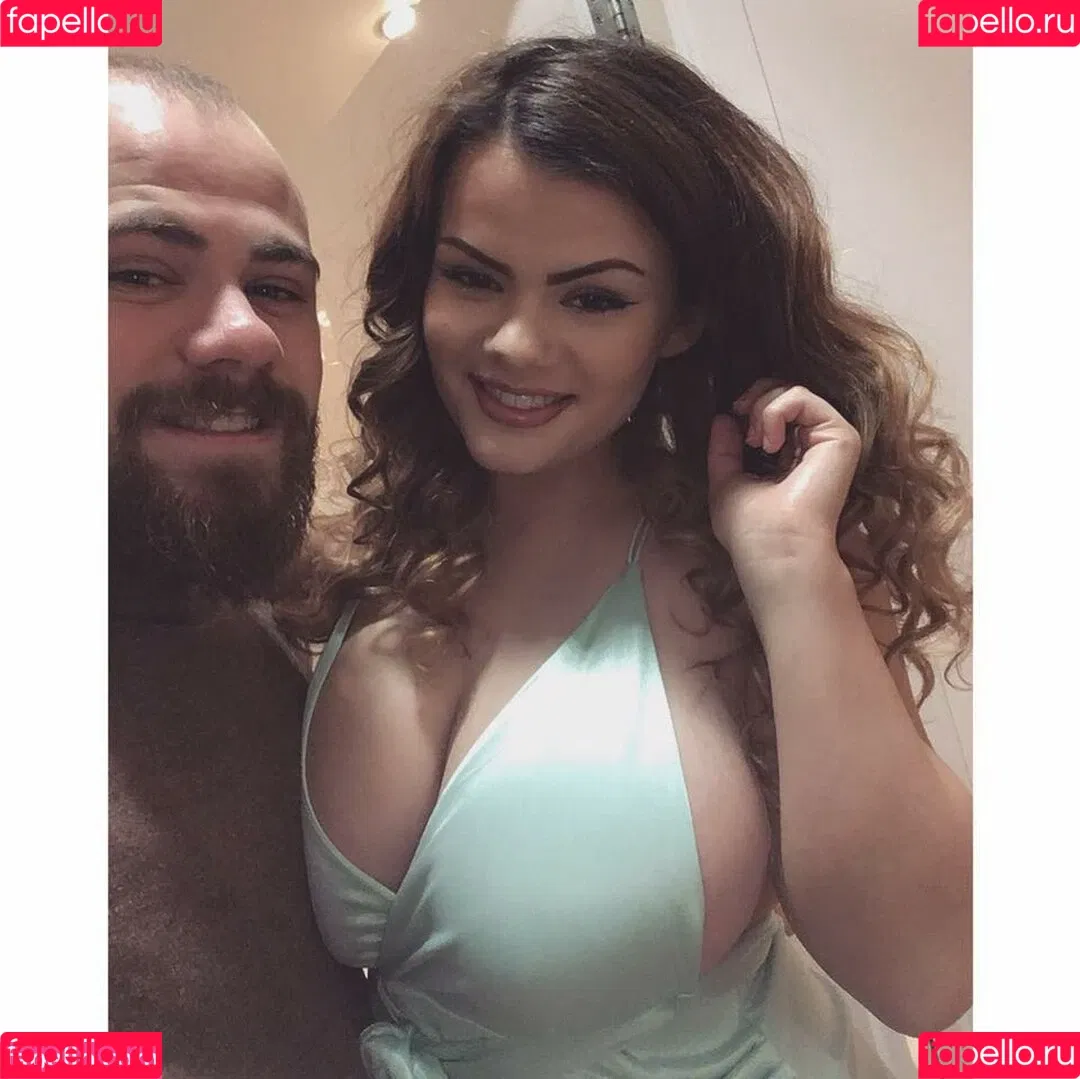 tawney_jones Onlyfans Photo Gallery 