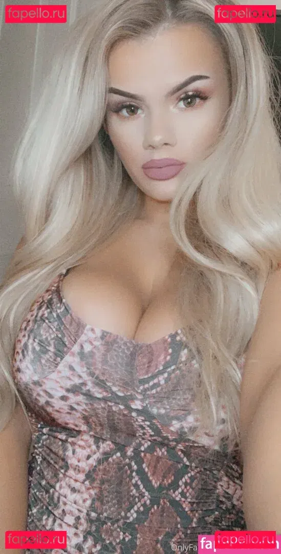 tawney_jones Onlyfans Photo Gallery 