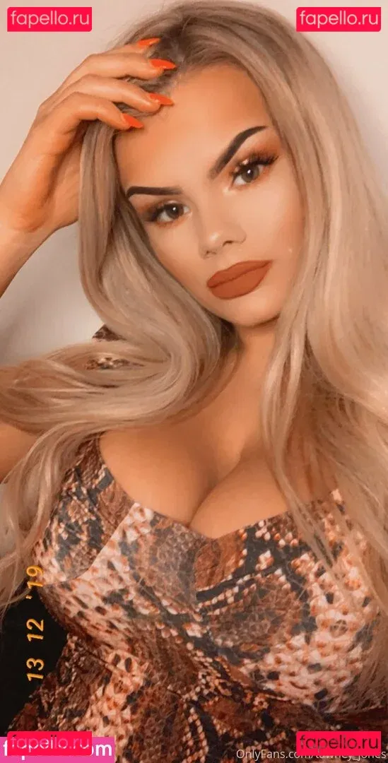 tawney_jones Onlyfans Photo Gallery 