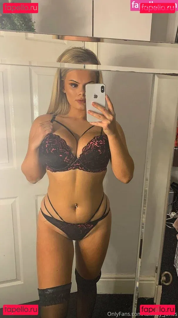 tawney_jones Onlyfans Photo Gallery 