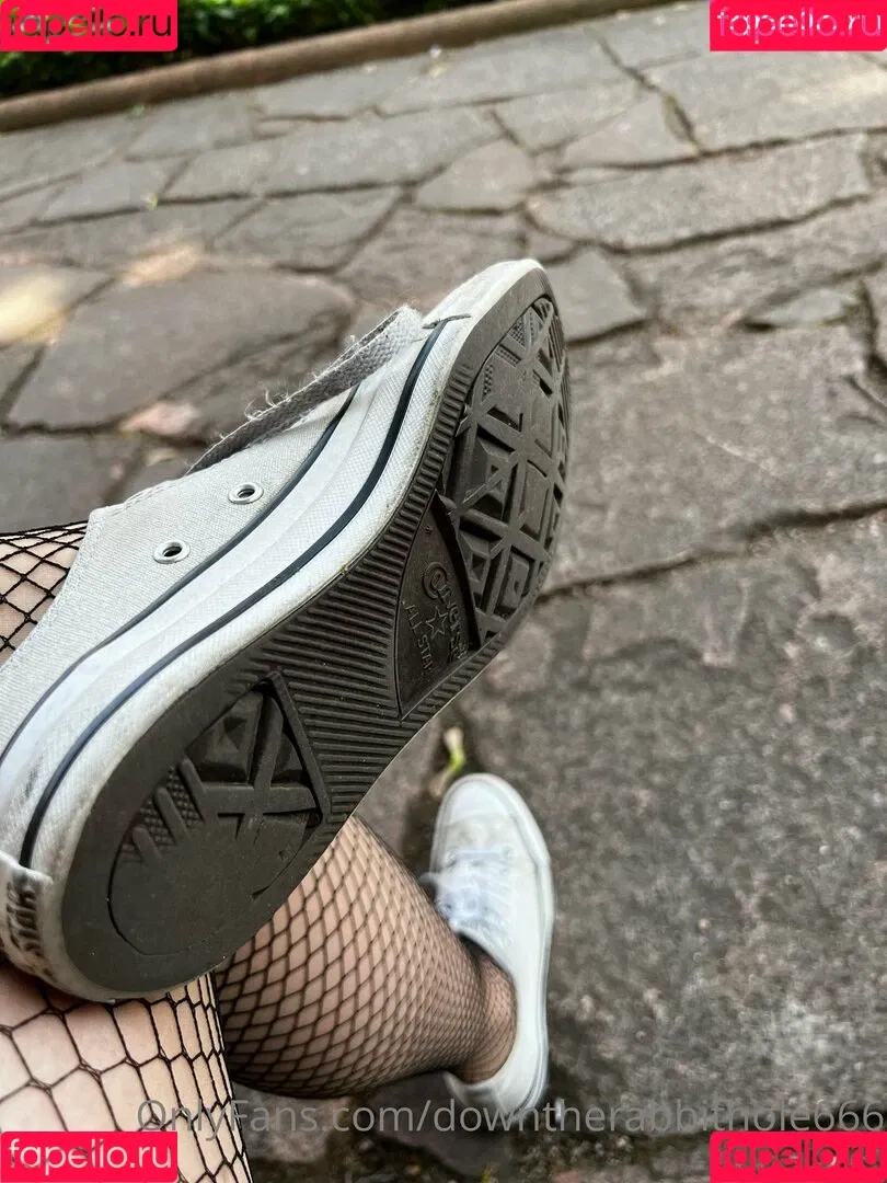downtherabbithole666 Onlyfans Photo Gallery 