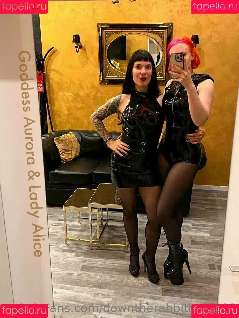 downtherabbithole666 Onlyfans Photo Gallery 