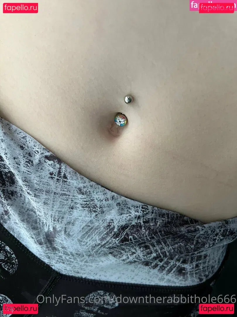 downtherabbithole666 Onlyfans Photo Gallery 