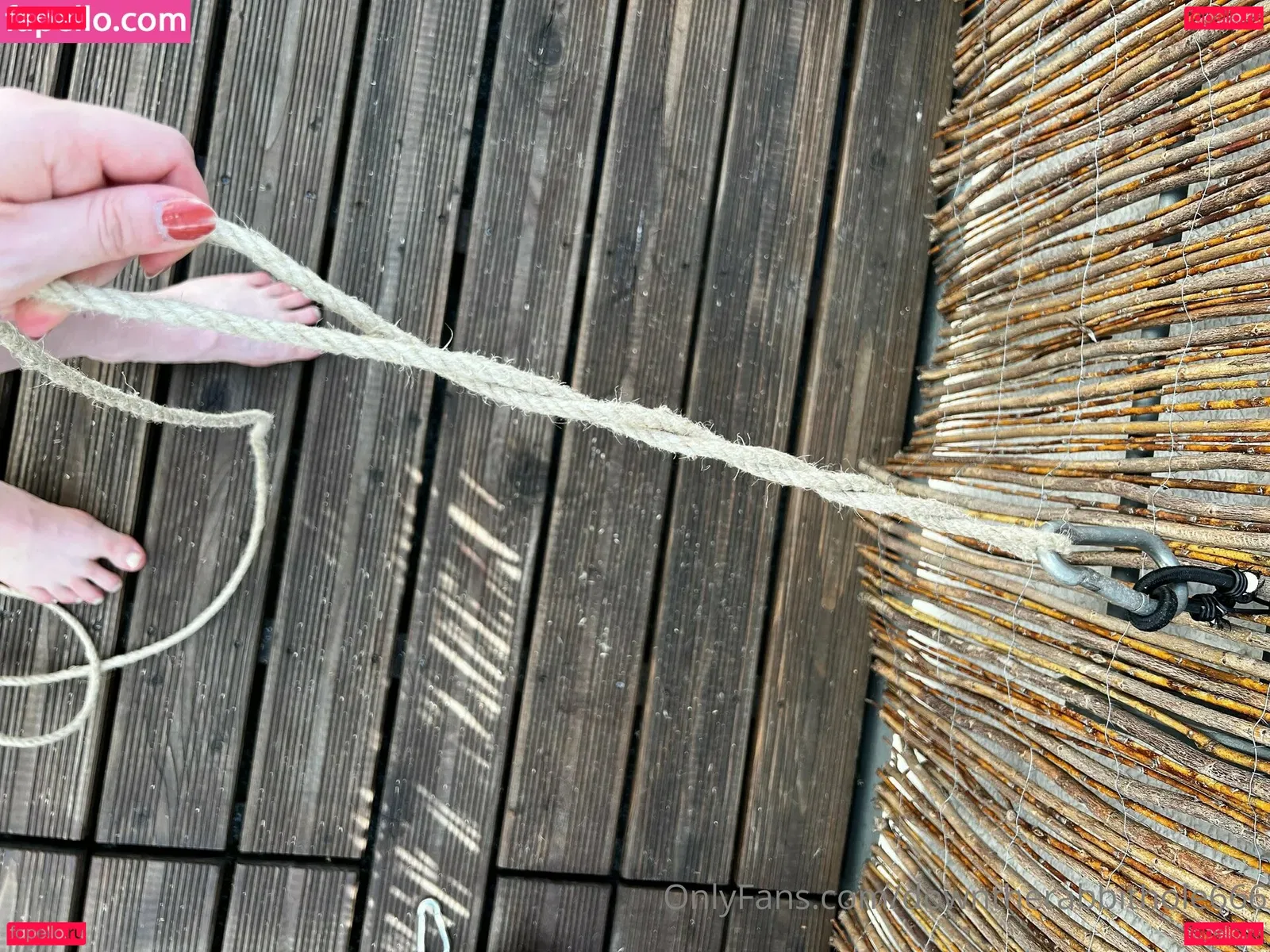 downtherabbithole666 Onlyfans Photo Gallery 