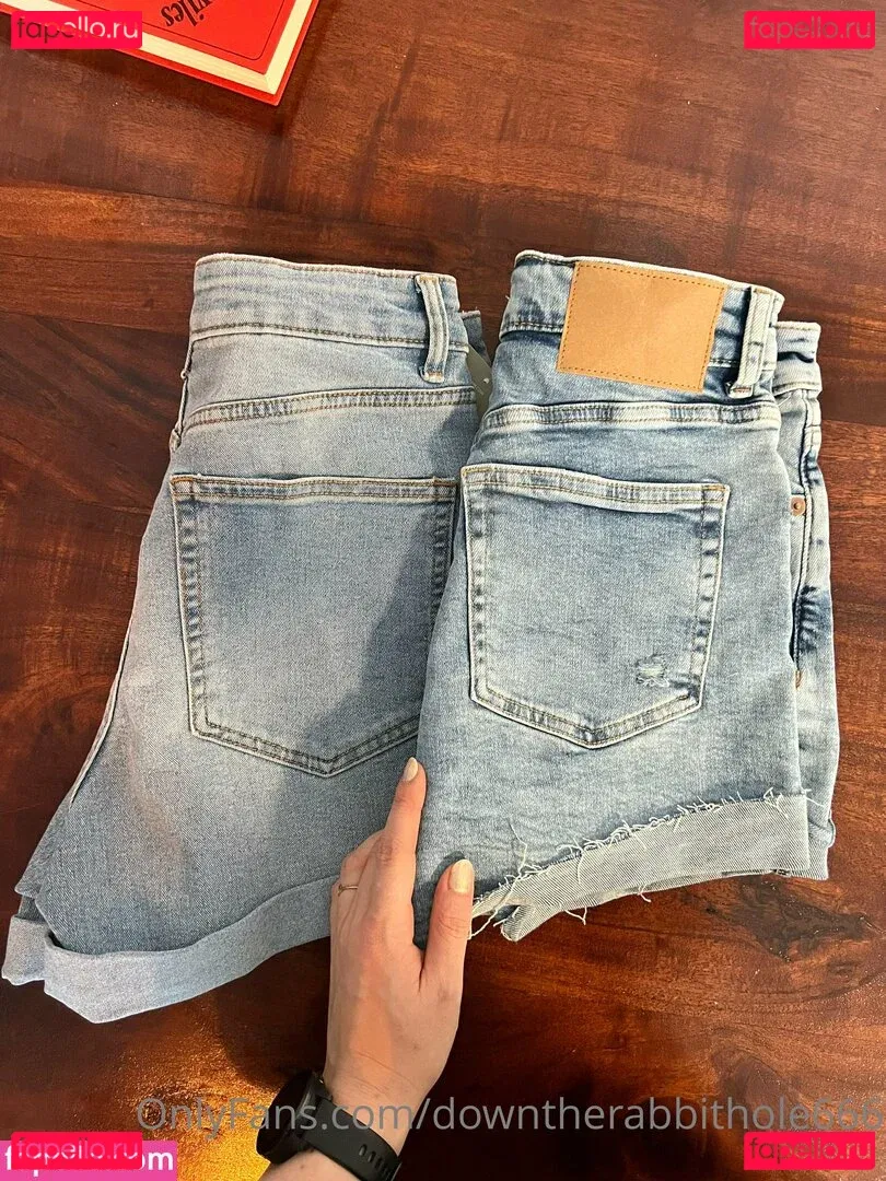 downtherabbithole666 Onlyfans Photo Gallery 