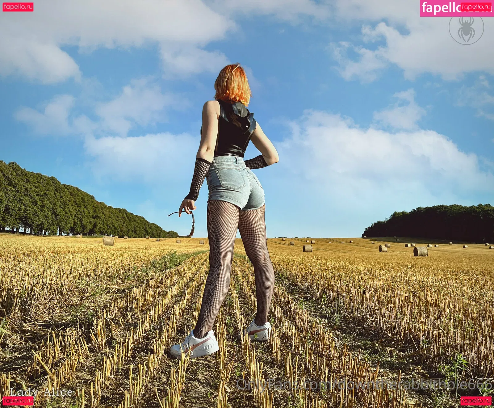 downtherabbithole666 Onlyfans Photo Gallery 