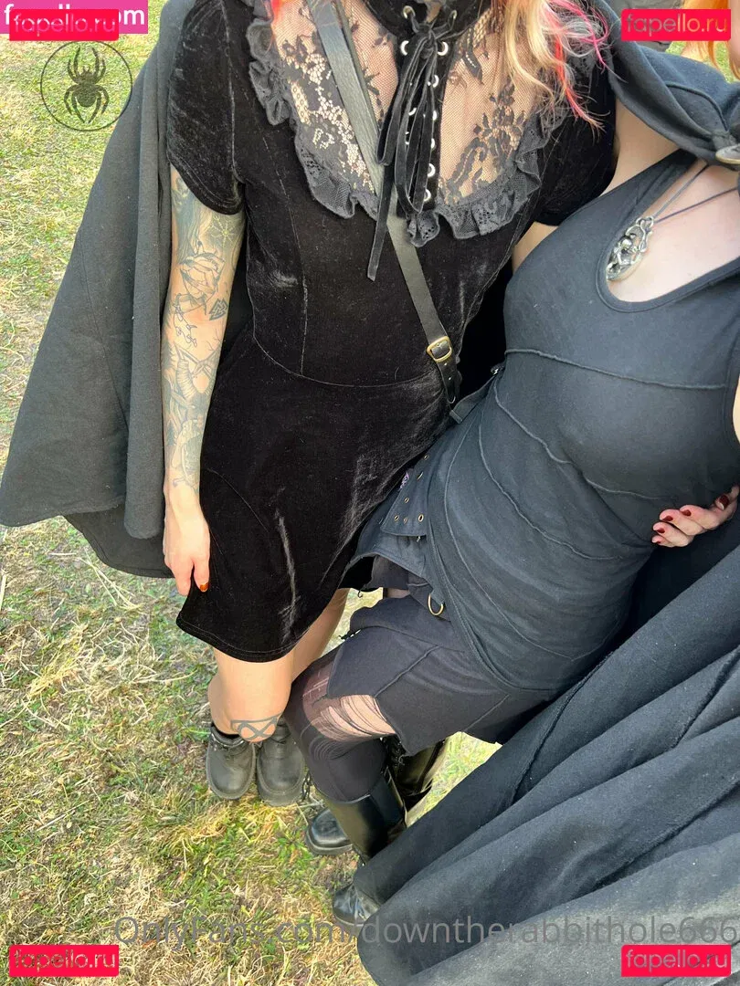 downtherabbithole666 Onlyfans Photo Gallery 