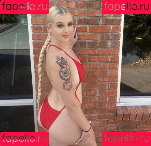 Kuttemreece Onlyfans Photo Gallery 