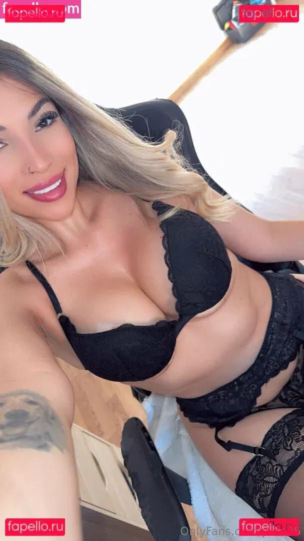 pam06 Onlyfans Photo Gallery 