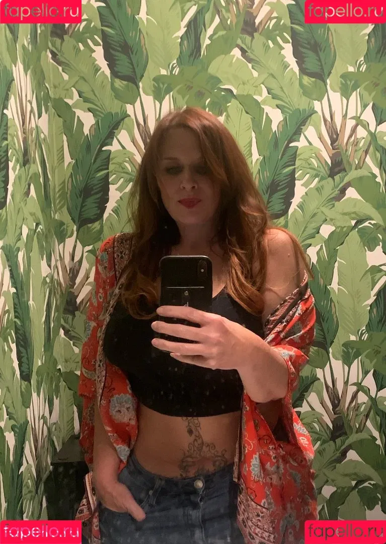 Honeybeezone Onlyfans Photo Gallery 