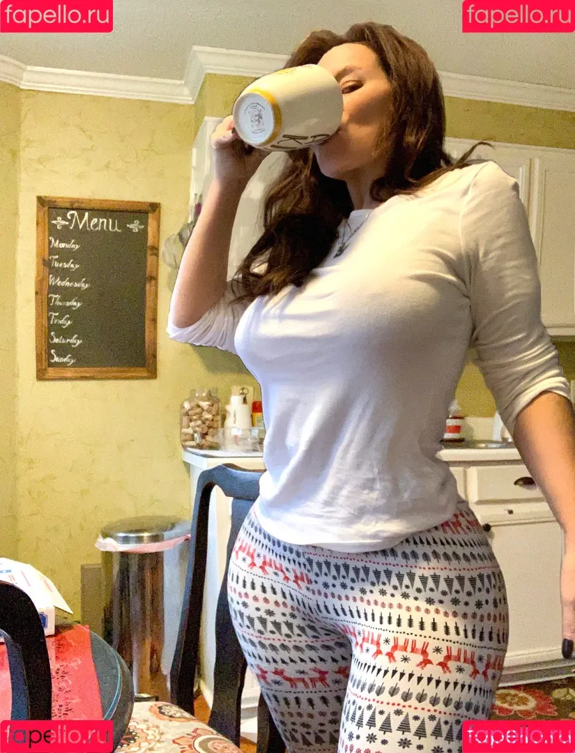 Honeybeezone Onlyfans Photo Gallery 