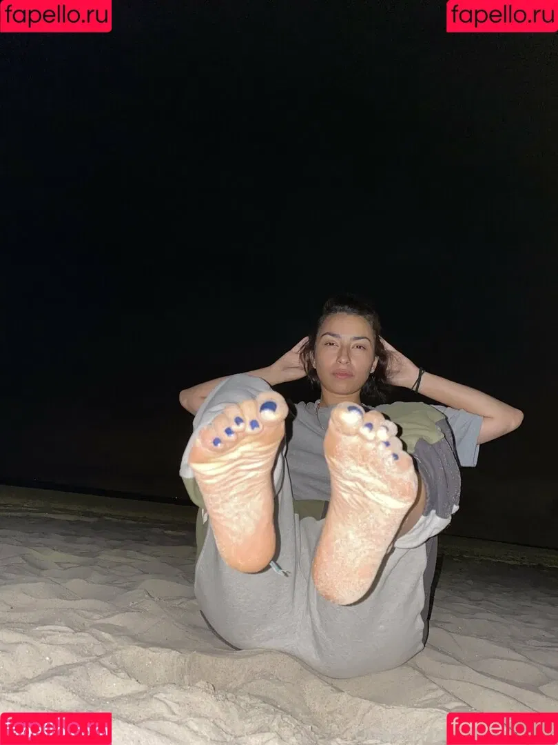 Serving Gaia Onlyfans Photo Gallery 