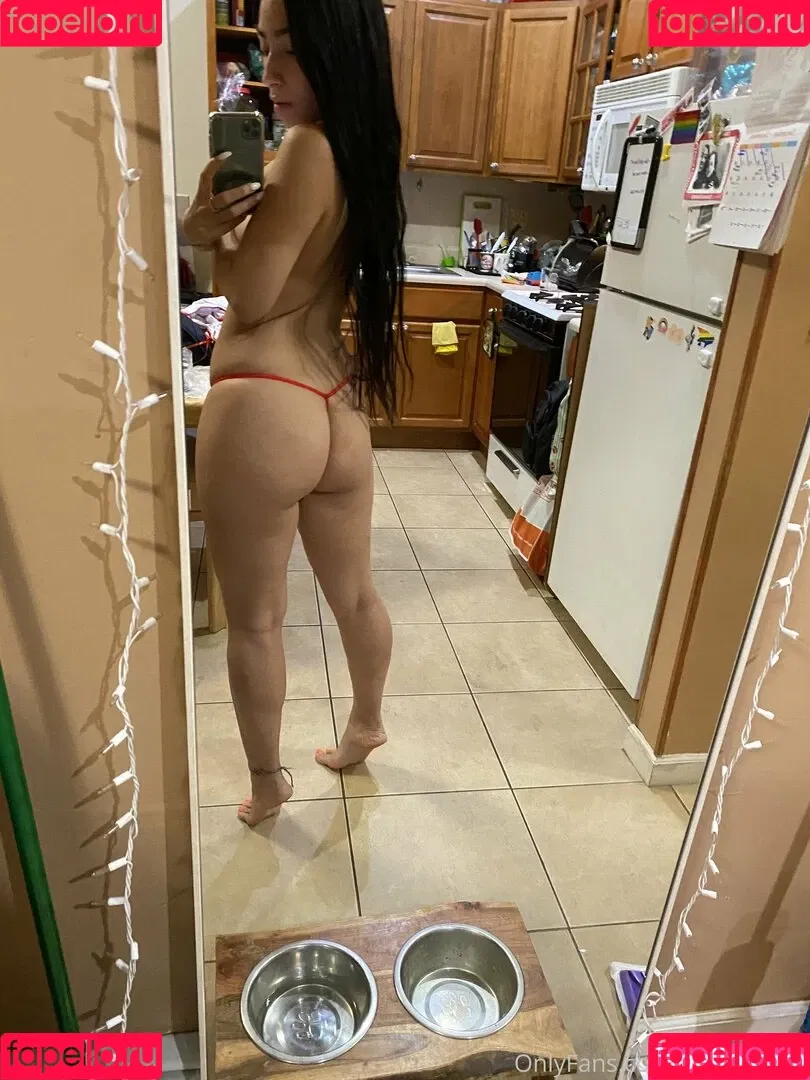 Serving Gaia Onlyfans Photo Gallery 