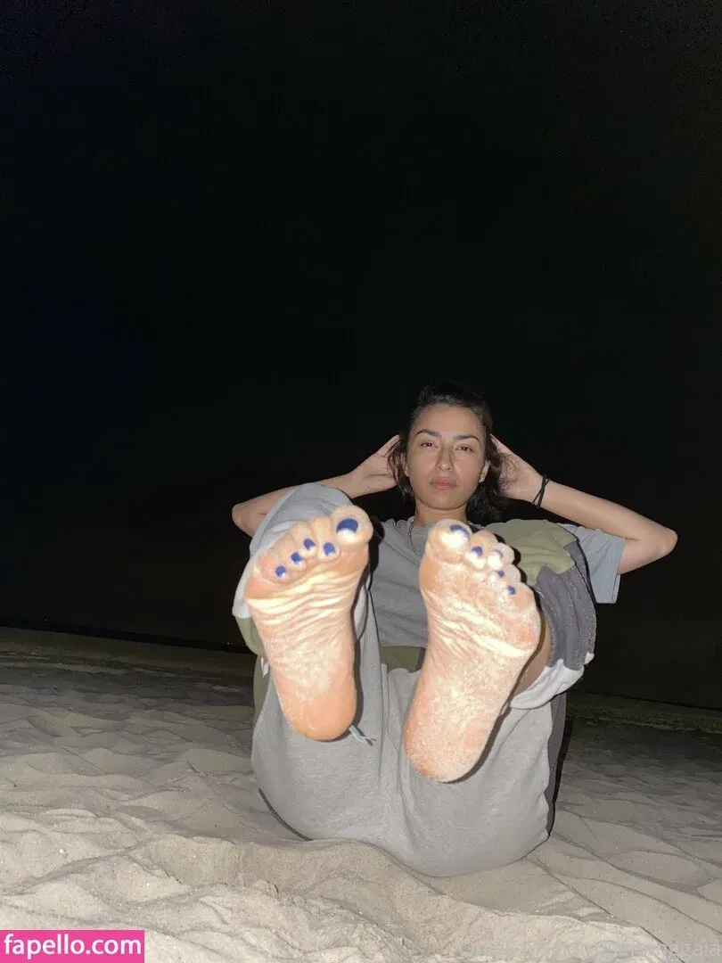 Serving Gaia Onlyfans Photo Gallery 