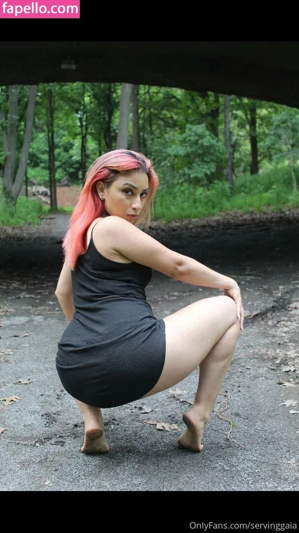 Serving Gaia Onlyfans Photo Gallery 