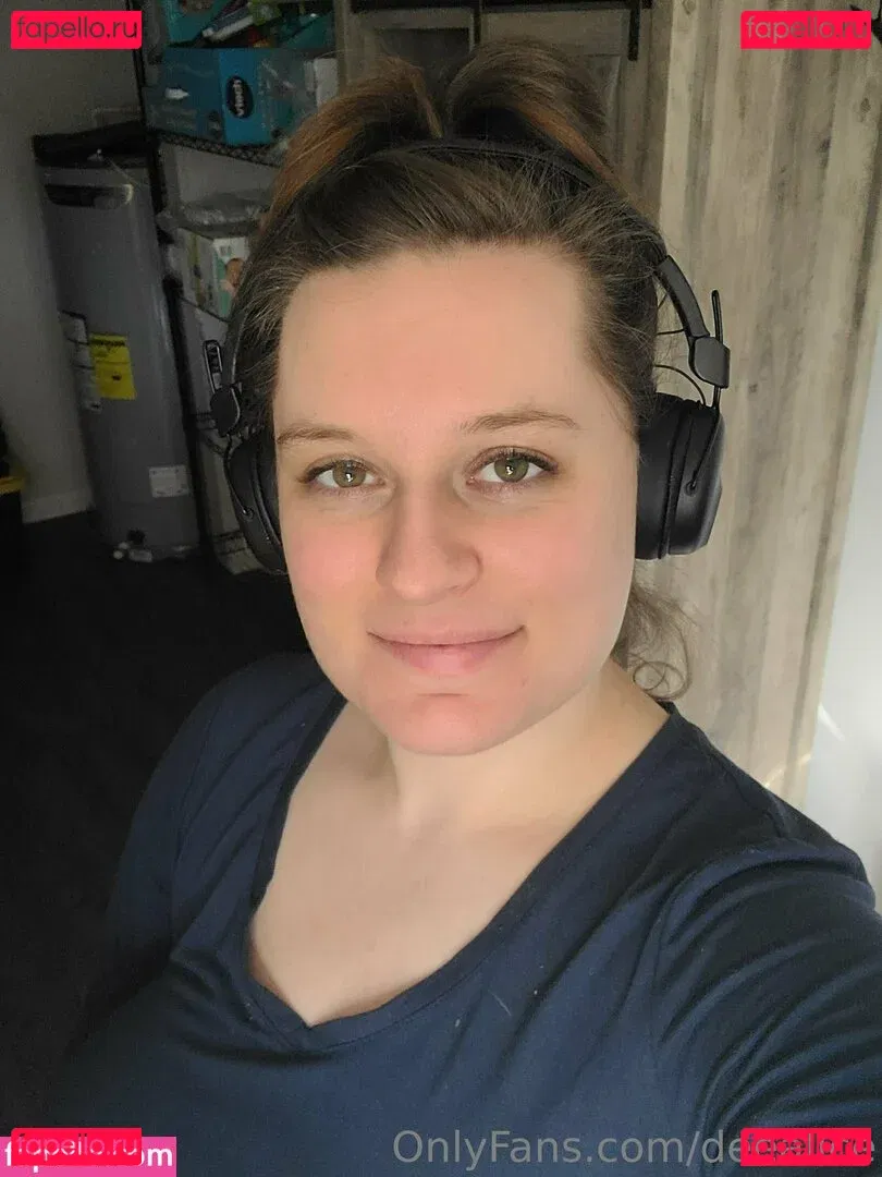 deealice Onlyfans Photo Gallery 