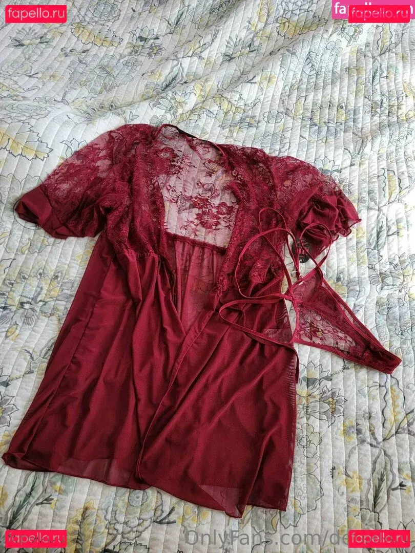 deealice Onlyfans Photo Gallery 