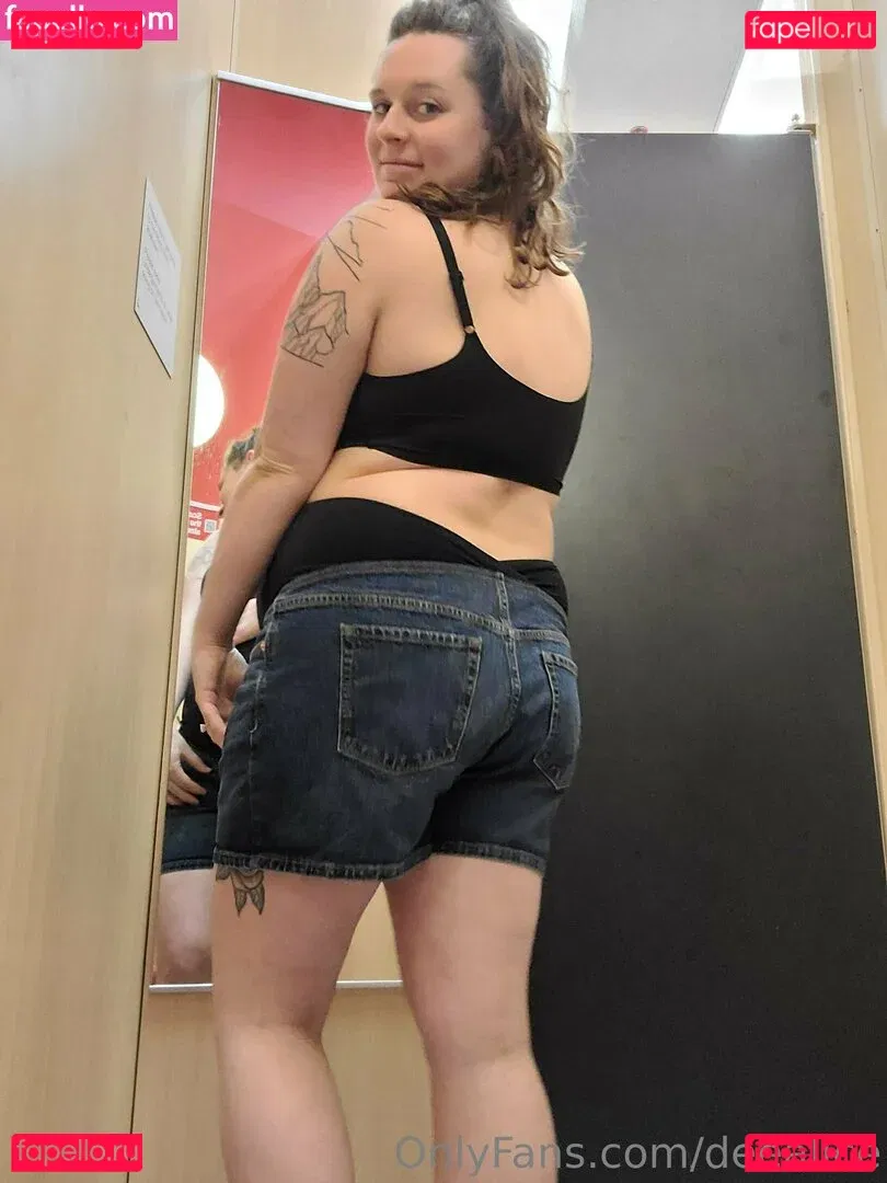 deealice Onlyfans Photo Gallery 