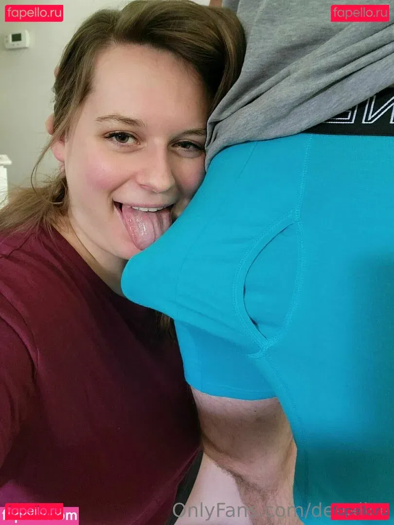 deealice Onlyfans Photo Gallery 