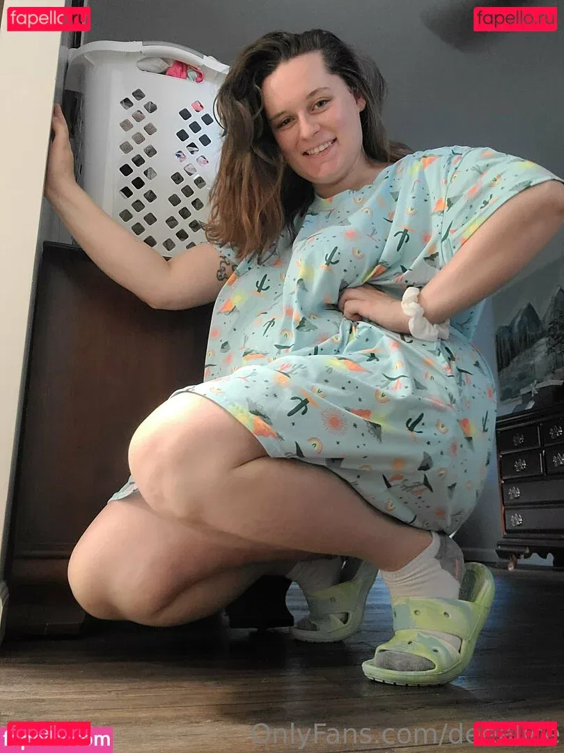 deealice Onlyfans Photo Gallery 