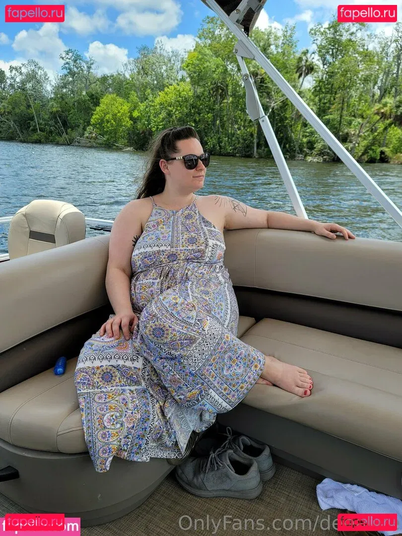 deealice Onlyfans Photo Gallery 