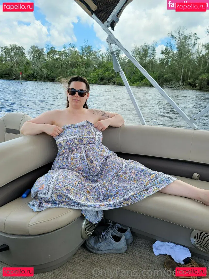 deealice Onlyfans Photo Gallery 