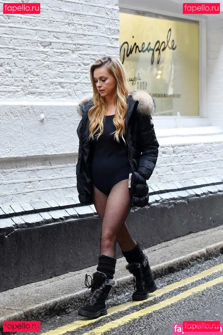 Ola Jordan Onlyfans Photo Gallery 