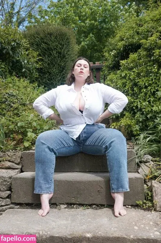 Majikmilk Onlyfans Photo Gallery 