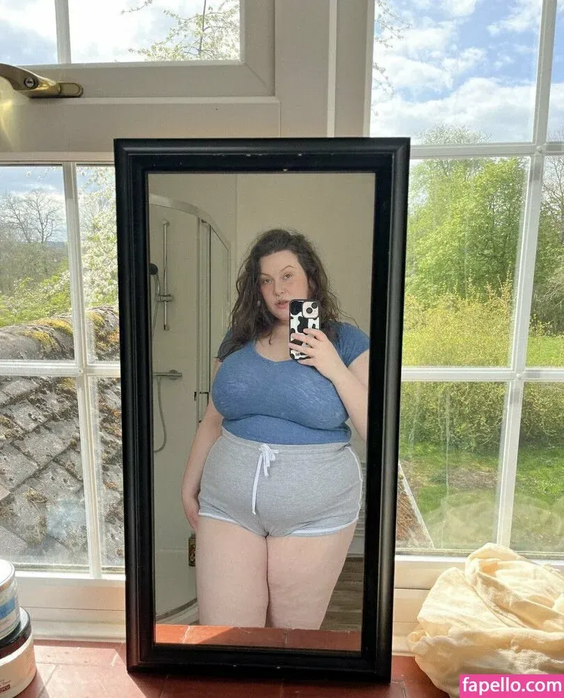 Majikmilk Onlyfans Photo Gallery 