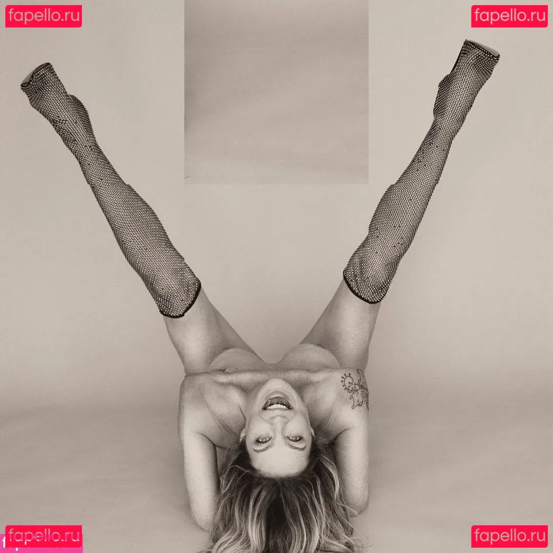 leena.love Onlyfans Photo Gallery 