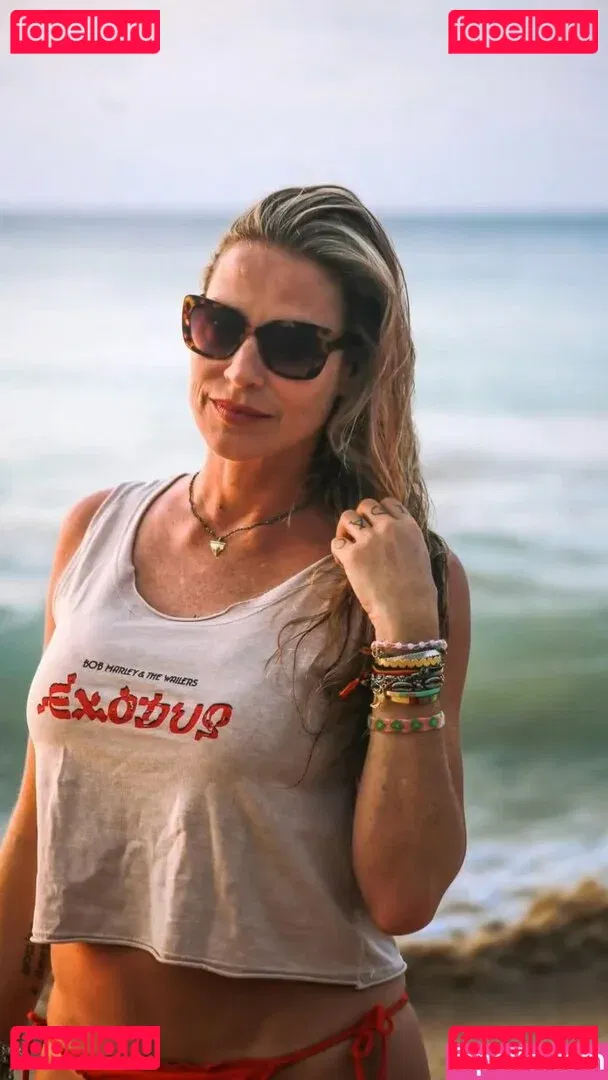 leena.love Onlyfans Photo Gallery 