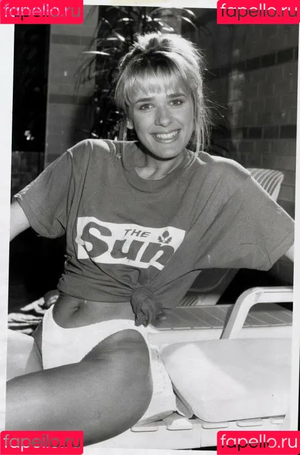 Carole Smillie Onlyfans Photo Gallery 
