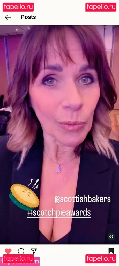 Carole Smillie Onlyfans Photo Gallery 